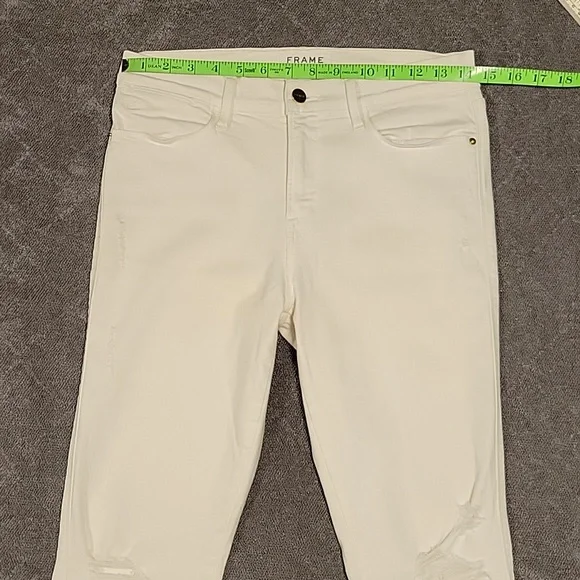 Frame Denim, "Le High Skinny" White Jeans - Picture 3 of 17